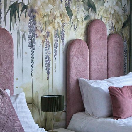 The Monks Quarters Bed & Breakfast Quin ภายนอก รูปภาพ