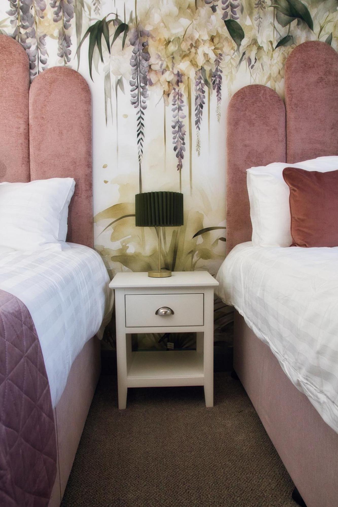 The Monks Quarters Bed & Breakfast Quin ภายนอก รูปภาพ